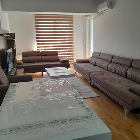 Luxsary In Skopje